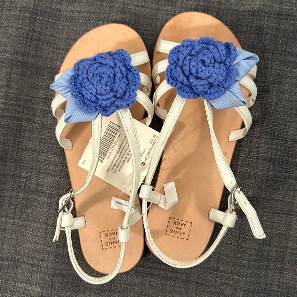 Janie and Jack sandals with crochet flower